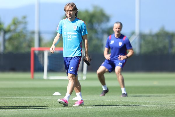 Talijani otkrili: Modrić bira između Dinama, Milana i mirovine