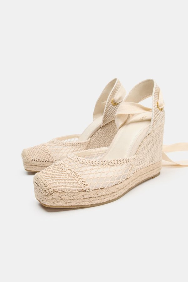 Zara, 49,95 eura