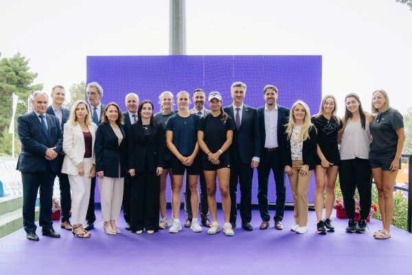 Premijer Plenković i ministri stigli na ždrijeb WTA Makarska Opena: Hrvatska se nada domaćoj pobjednici pod Biokovom