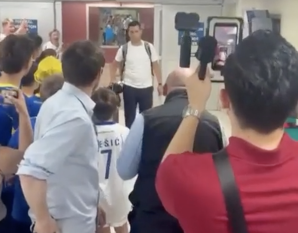 Reprezentacija BiH stigla u Ameriku, pogledajte kako su ih dočekali navijači