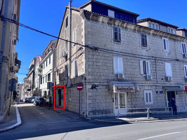 Pojišanska 12, Split