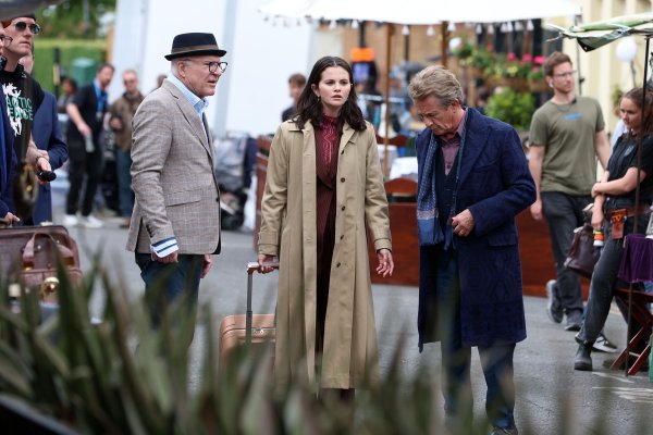 Steve Martin, Selena Gomez i Martin Short na setu u Londonu