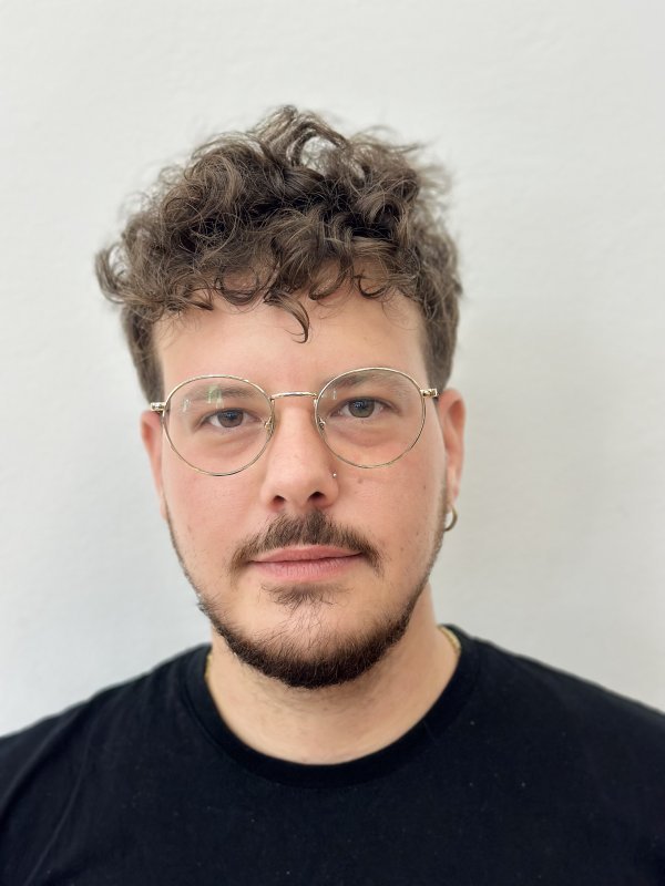 Dramatičar Espi Tomičić govorio je o trans zajednici