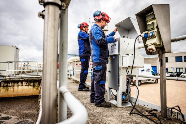 Kemijska industrija suočava se s poplavom kemikalija iz Kine