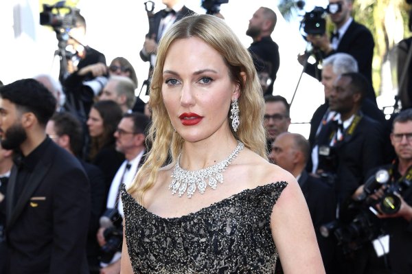 Meryem Uzerli