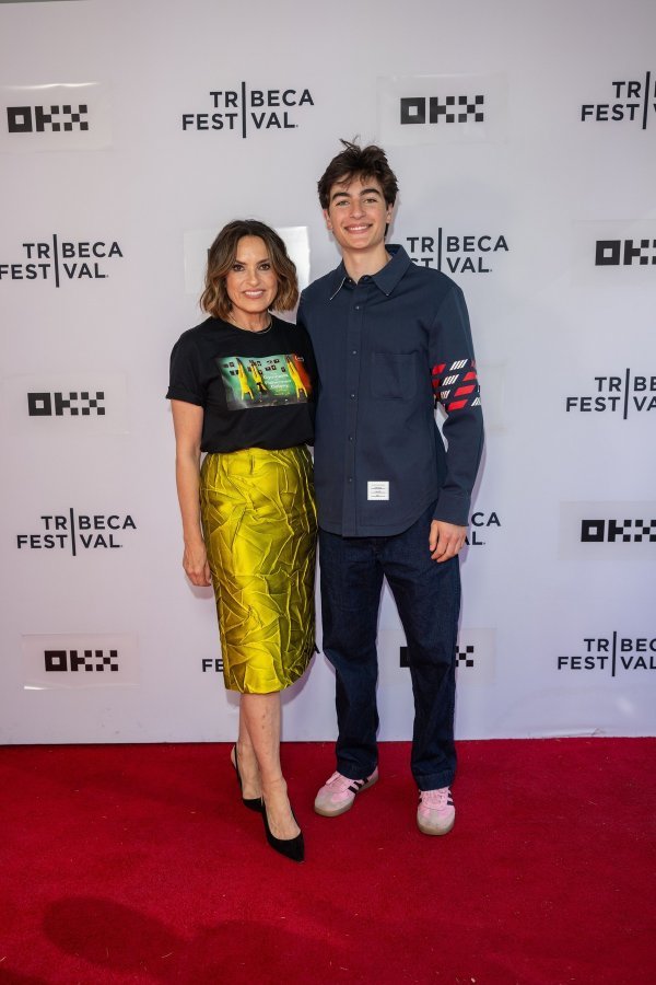 Mariska Hargitay i August Hermann
