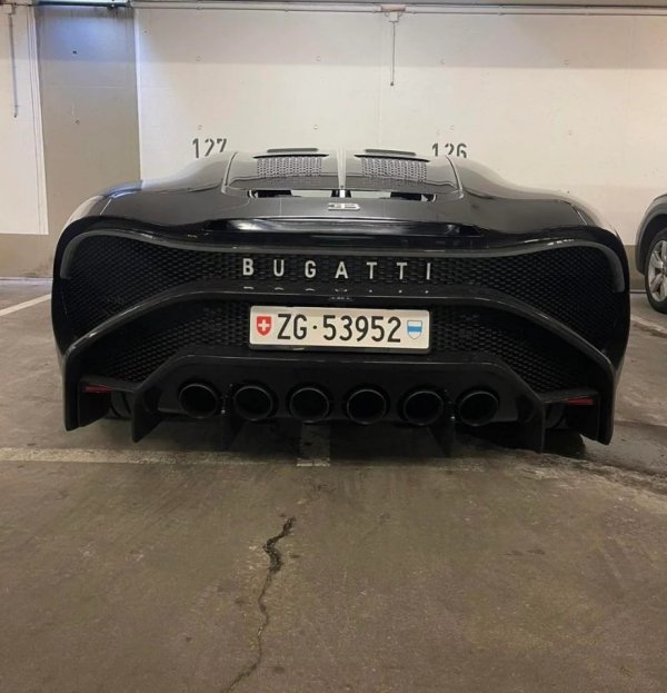 Bugatti La Voiture Noire