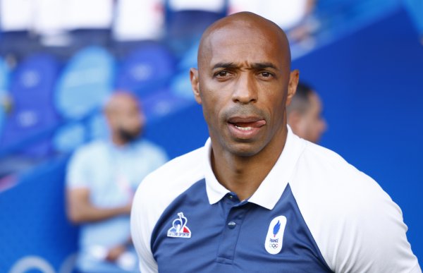 New York privremeno preimenovao ulice u čast Peleu i Thierryju Henryju