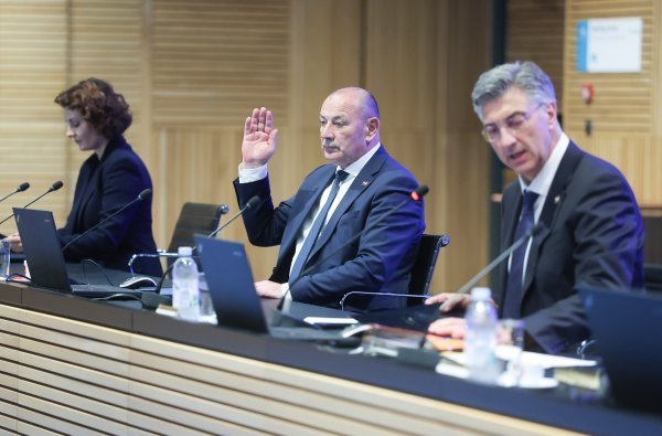 Vlada: Sabor treba odbiti prijedlog o istražnom povjerenstvu za HZZO i Medikol