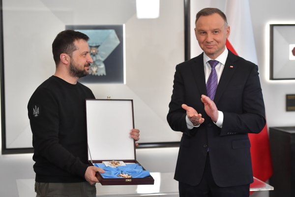 Orden Bijelog orla Zelenskom je uručio bivši predsjednik Andrzej Duda