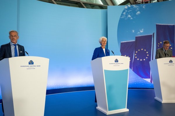 Vujčić uz Lagarde na prvoj konferenciji za medije ECB‑a nakon podizanja kamata