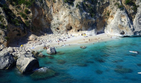 Na plaži Cala dei Gabbiani možete se zadržati samo 90 minuta