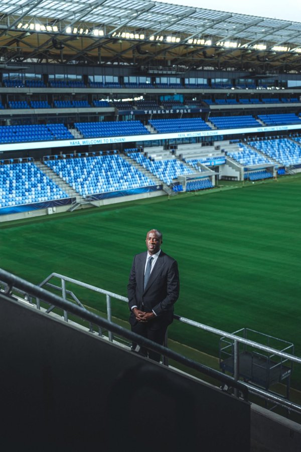 Yaya Toure izabran ispred Bišćana: Predstavljen je u novom klubu