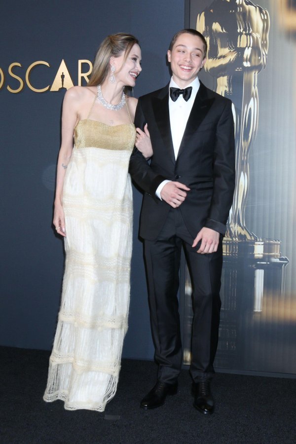 Angelina Jolie i Knox Jolie