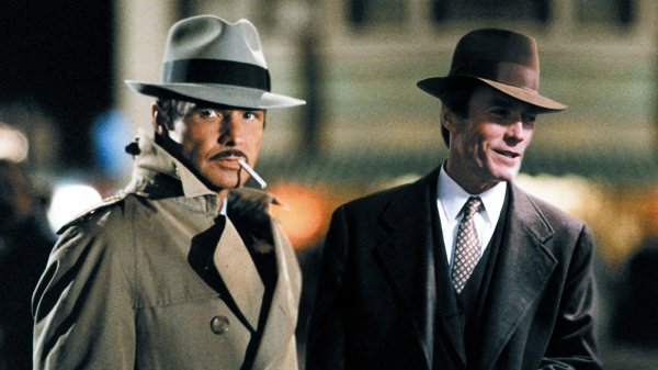 Clint Eastwood i Burt Reynolds u filmu 'Vrelina grada'