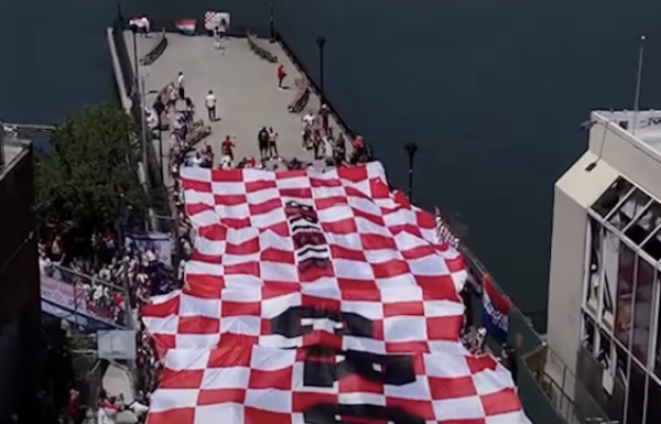 Objavljen još jedan video prekrasne hrvatske zastave u New Yorku, pogledajte ga