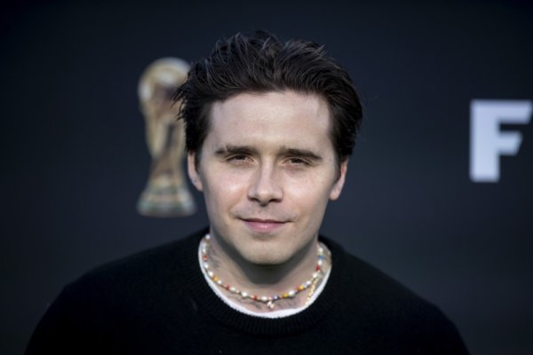 Nove optužbe: Brooklyn Beckham uzvratio udarac roditeljima