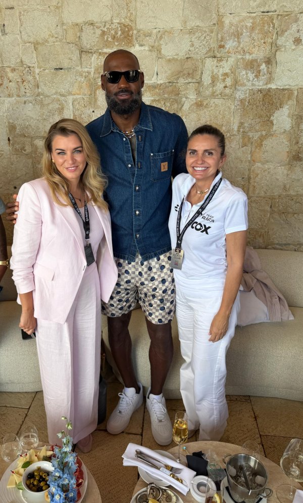 Brnjac,LeBron ,Sandra García-Sanjuán,