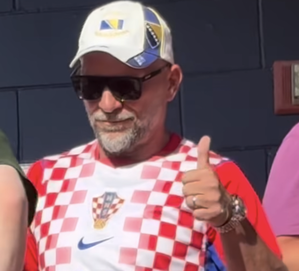 Pogledajte neočekivane scene s treninga BiH: Hrvatski dres, majica Borca iz Banja Luke...