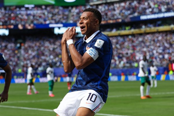 Čudesni Mbappe u golijadi u drugom poluvremenu srušio Senegal