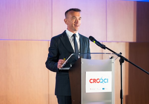 Bojan Schmidt