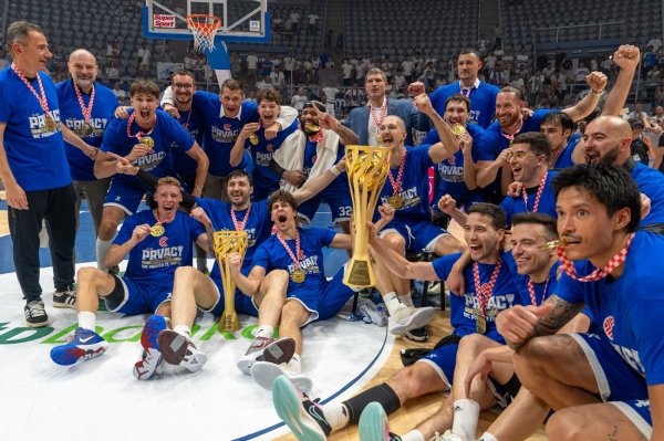 Hrvatski košarkaški prvak Cibona vraća se u regionalnu ABA ligu