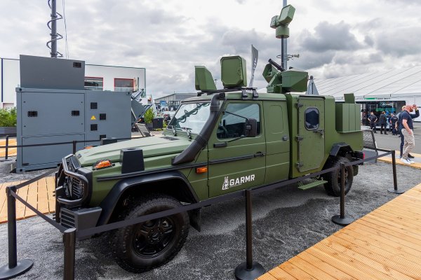 Oklopno terensko vozilo tipa GARMR temeljeno na Mercedes-Benzu G-klase