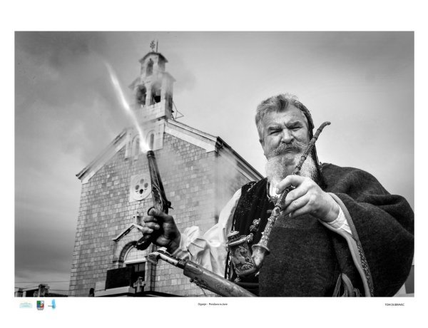 Izložba fotografija 'Između mora i vremena'