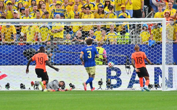 Koeman je trpio kritike, pa povukao potez koji se odmah isplatio