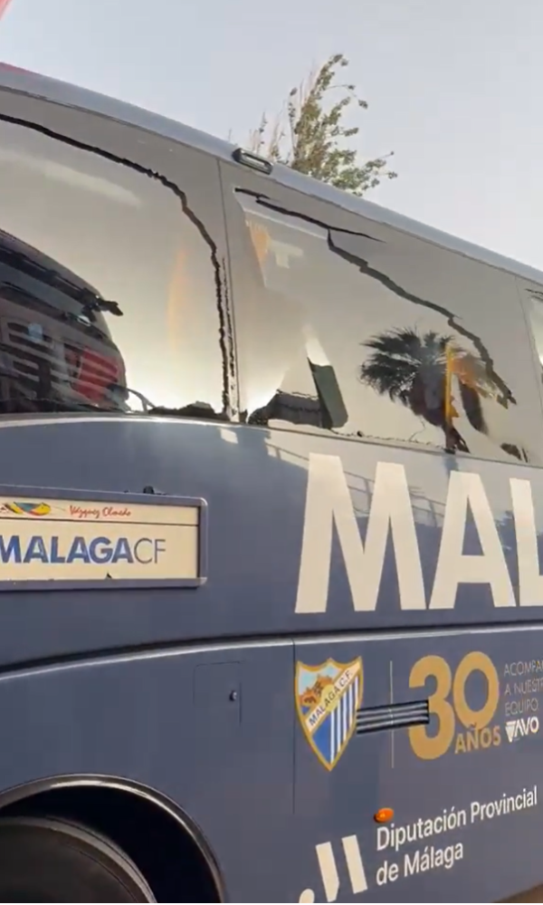 Kaos uoči utakmice za La Ligu: Huligani kamenovali autobus, susret kasnio pola sata
