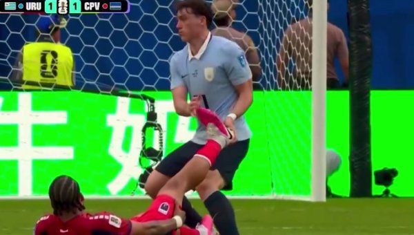 Fair-play je trajao do prve prilike za gol: Pogledajte što je napravio Urugvajac