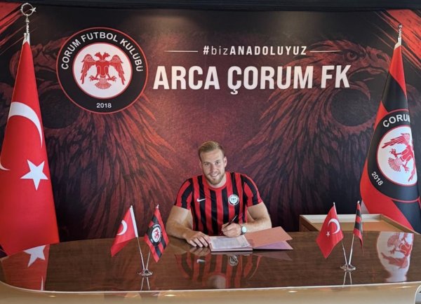 Neočekivan transfer bivšeg kapetana Rijeke: Potpisao je za klub za koji mnogi nikad nisu čuli