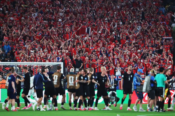 Cijela reprezentacija Norveške sjela je na teren, a onda je nastao trenutak za pamćenje