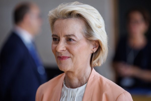 EU dogovorio novi paket sankcija Rusiji: Na udaru nafta, banke, kriptovalute i 'flota u sjeni'