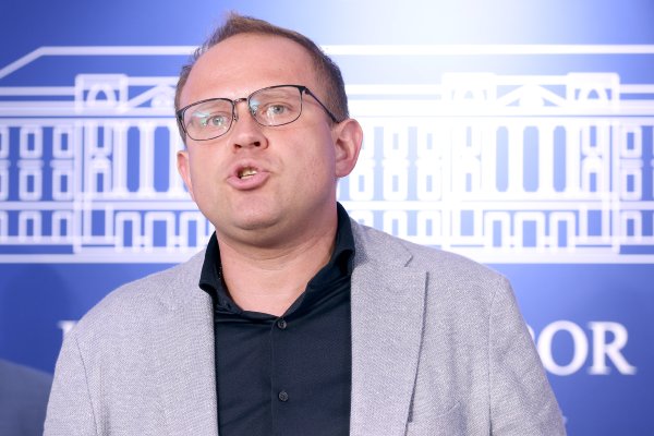 DP predstavio rezoluciju o BiH u Europarlamentu: 'To je uspješan europski model'
