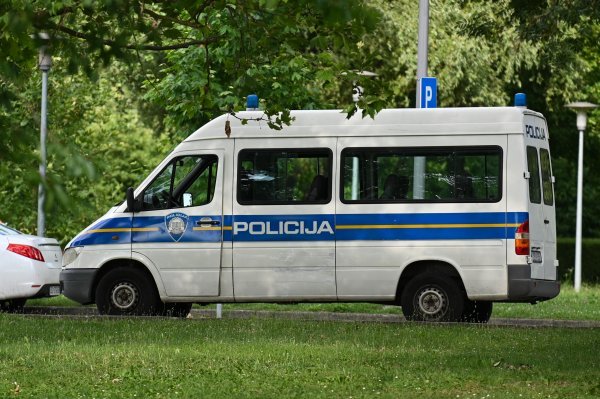 Maloljetnik od prije poznat policiji pretukao stranog radnika u Sesvetama