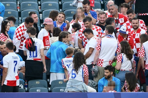 Luka Modrić, Duje Ćaleta Car, Luka Vušković