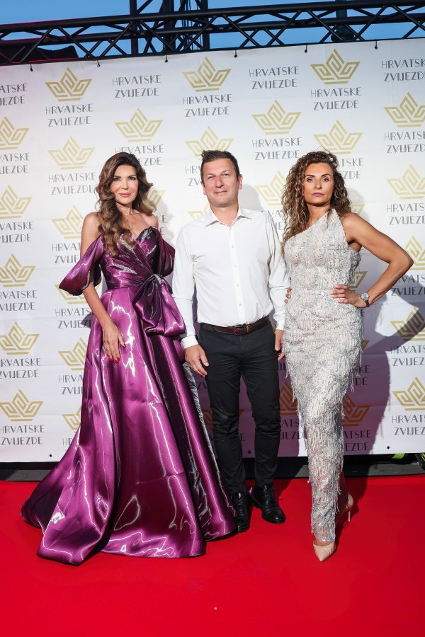 Danijela Gračan - Gradonačelnik prof. Emil Nimčević - Natalija Brkić