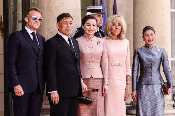 Brigitte Macron i tajlandska kraljica