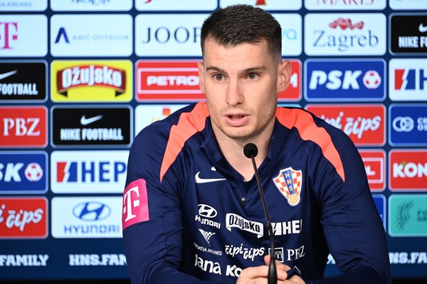 Dinamova priča s Livakovićem ulazi u ključnu fazu: Fener mu je dao rok