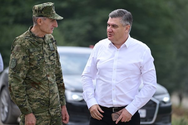 General Tihomir Kundid i predsjednik Zoran Milanović