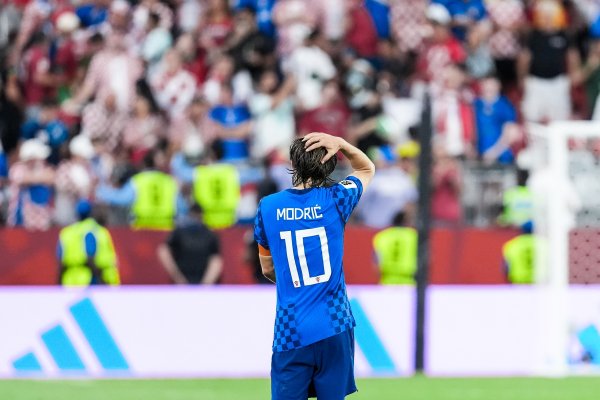 Pogledajte reakciju Luke Modrića kad je shvatio da je gol za 2:2 poništen