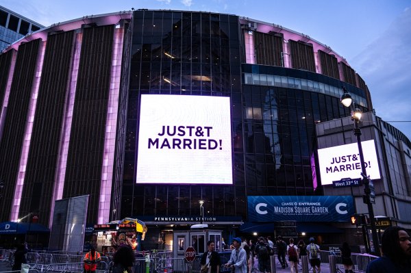 Poruka na dvorani Madison Square Gardena
