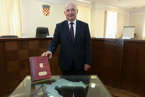 Miroslav Šeparović