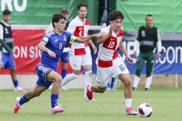 Hrvatska U-19 reprezentacija razbila Srbiju i izborila polufinale Europskog prvenstva