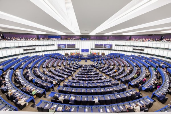 Zašto Europa kaska za SAD-om? Tehnološki divovi zbog propisa drže europsko tržište na čekanju