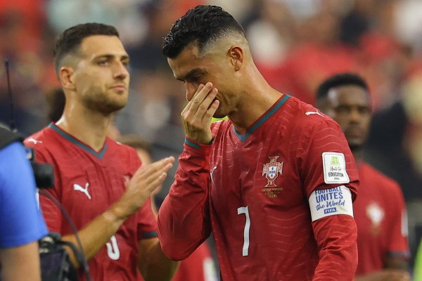Pogledajte Ronaldove suze nakon ispadanja od Španjolske. Je li ovo njegov kraj?