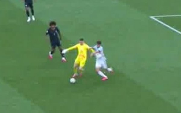 Američki golman napravio jedan od najvećih kikseva u povijesti SP-a i primio gol
