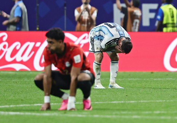 Suze najvećeg svih vremena: Pogledajte kako je Messi emotivno proslavio plasman u četvrtfinale