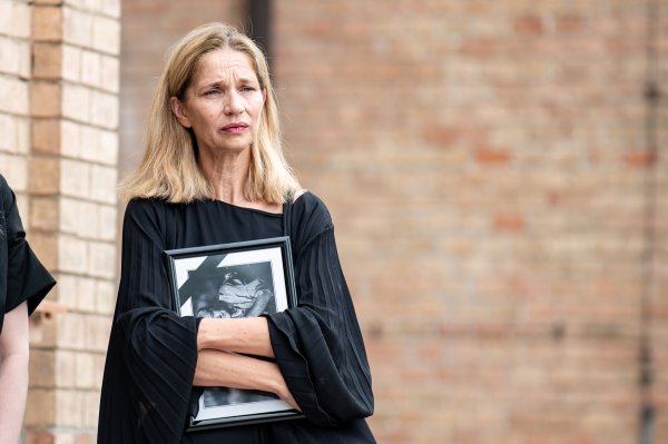 Sprovod Zrinka Ogreste